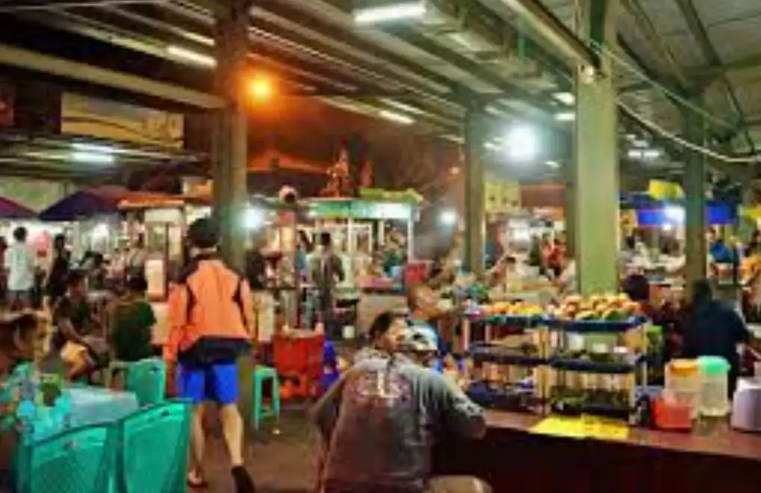 Explore Local Night Markets