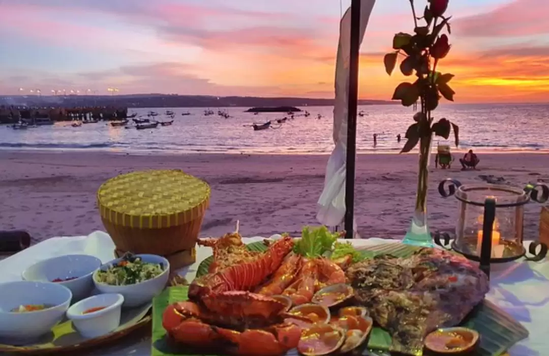 Jimbaran Seafood Cafés: Casual Beachfront Feasting