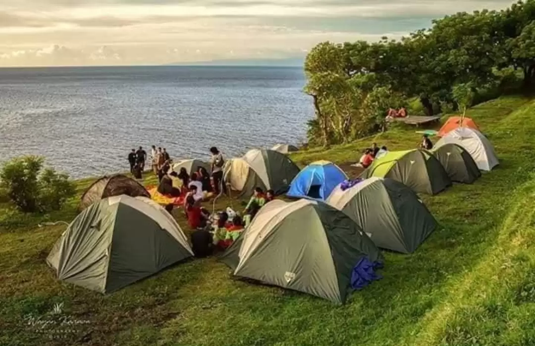 Bukit Asah: Cliffside Views in East Bali