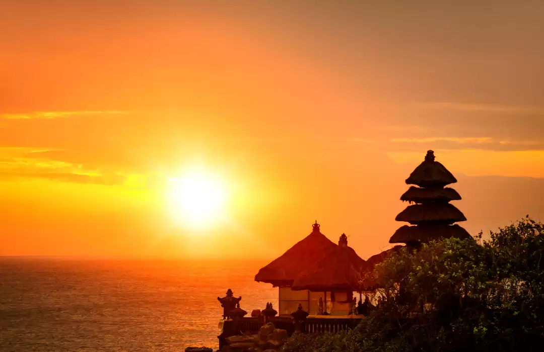 Sunset at Tanah Lot: A Sacred Silhouette