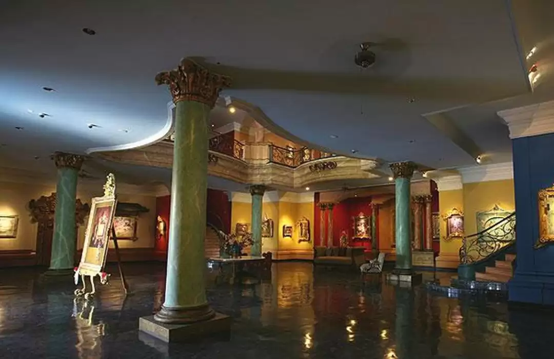 Explore Balinese Art at Galleries and Museums