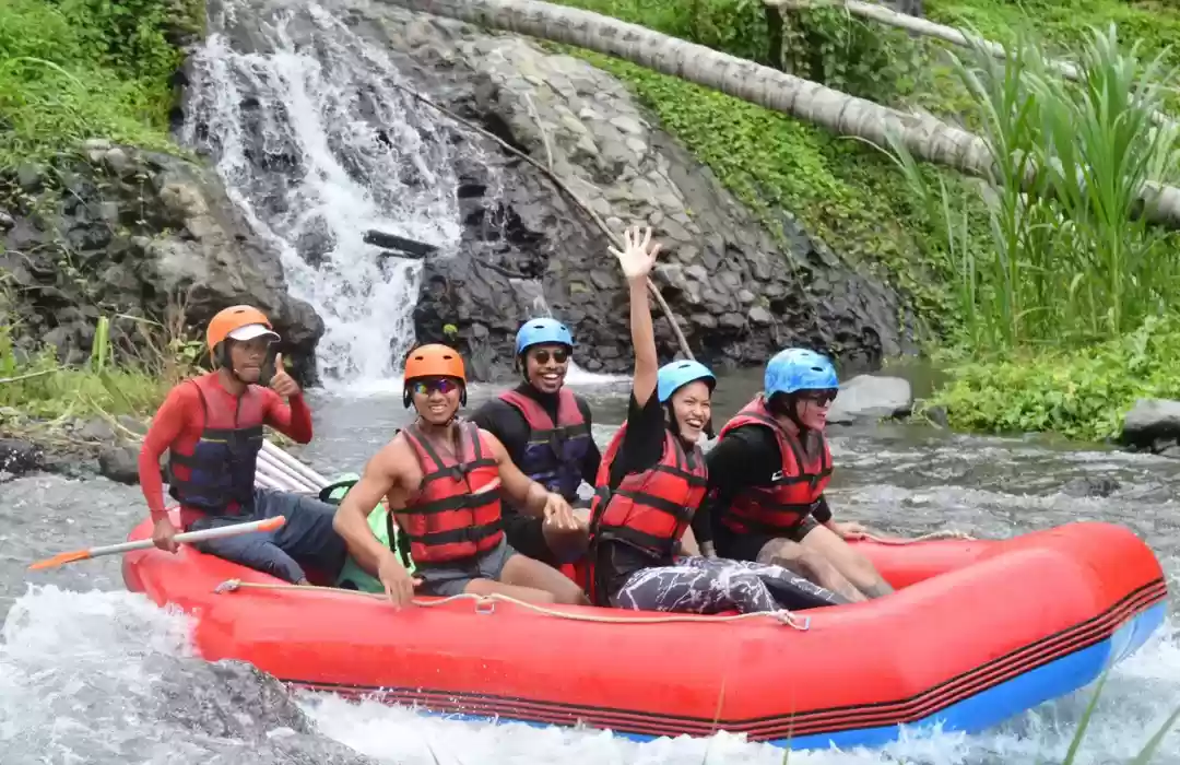 Why Choose Telaga Waja River Rafting?
