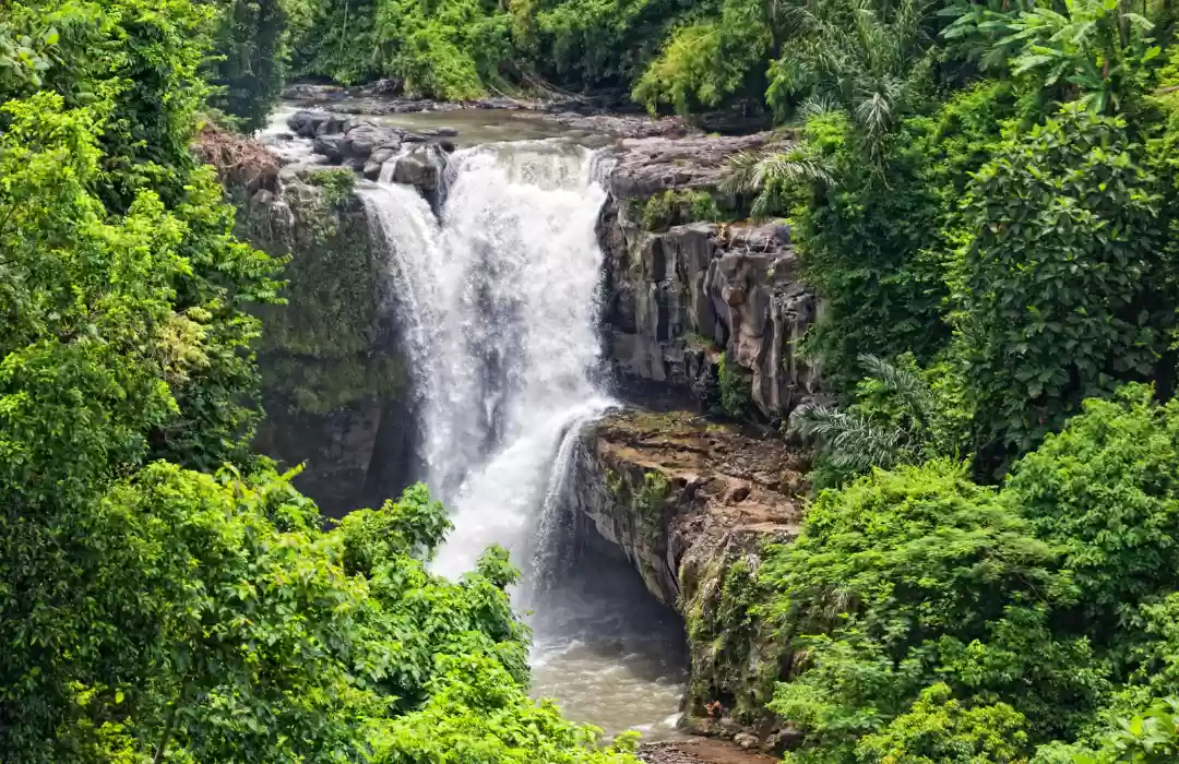 Tegenungan Waterfall - The Majestic Power of Nature