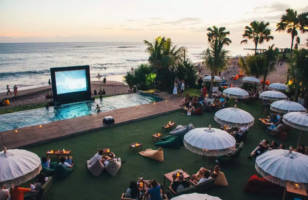 The Lawn – Canggu’s Iconic Rooftop Experience