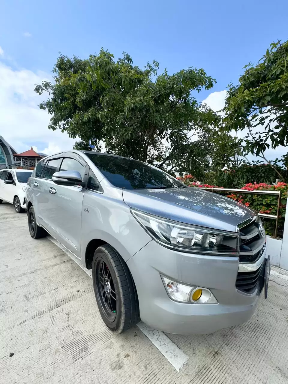 Airport Transfer with Toyota Innova (7-Seater)