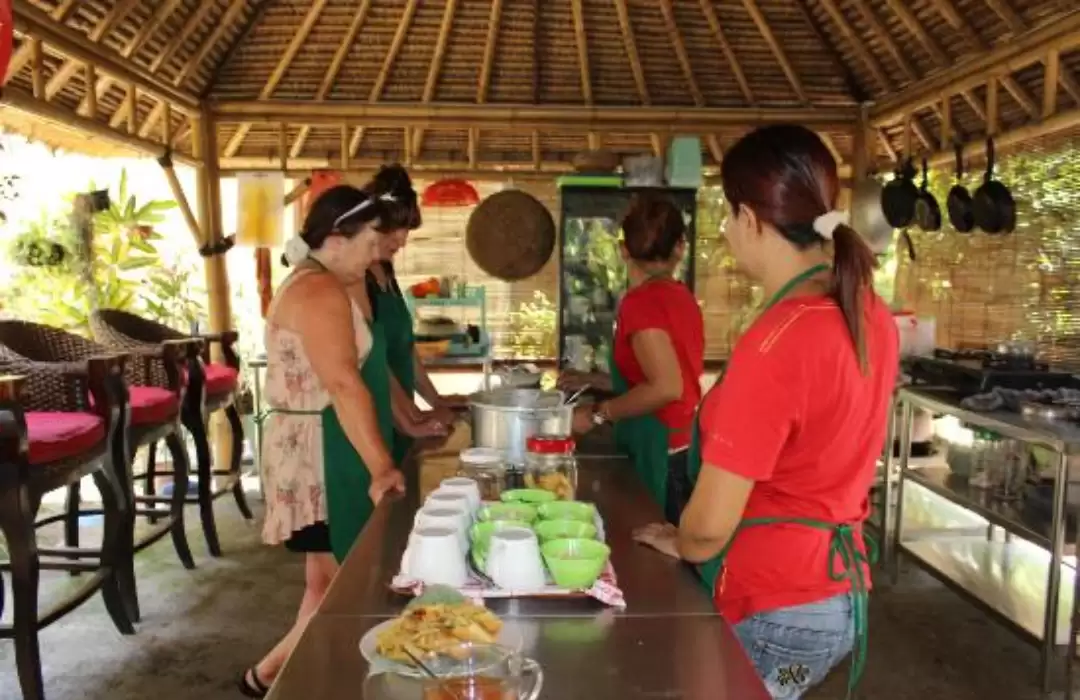 Bamboo Shoots Cooking School (Sanur)