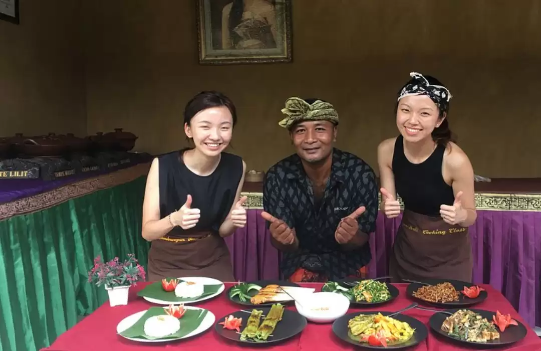 Jambangan Bali Cooking Class (Ubud)