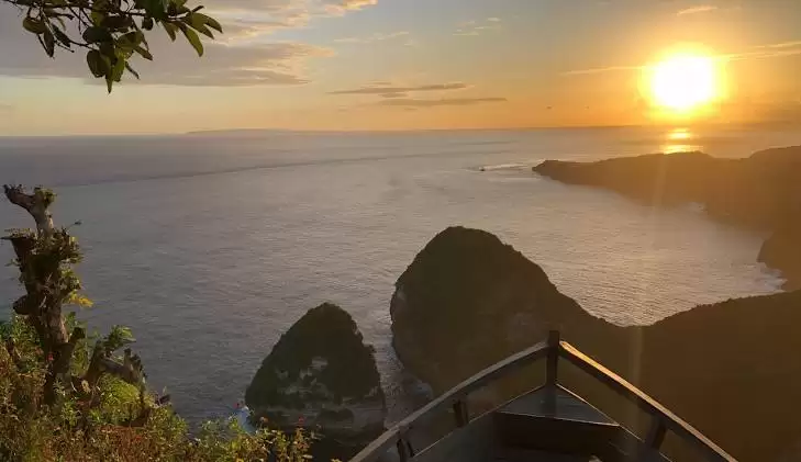 Paluang Cliff