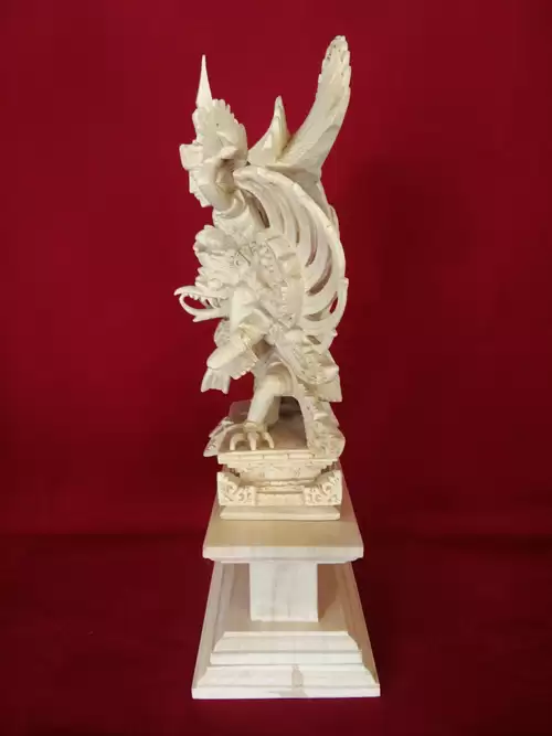 Garuda Wisnu Kencana2