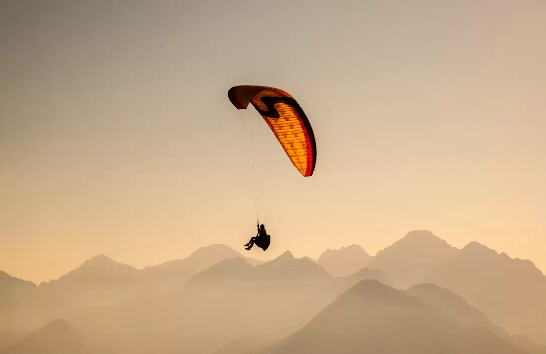  Paragliding Over Bali’s Stunning Cliffs