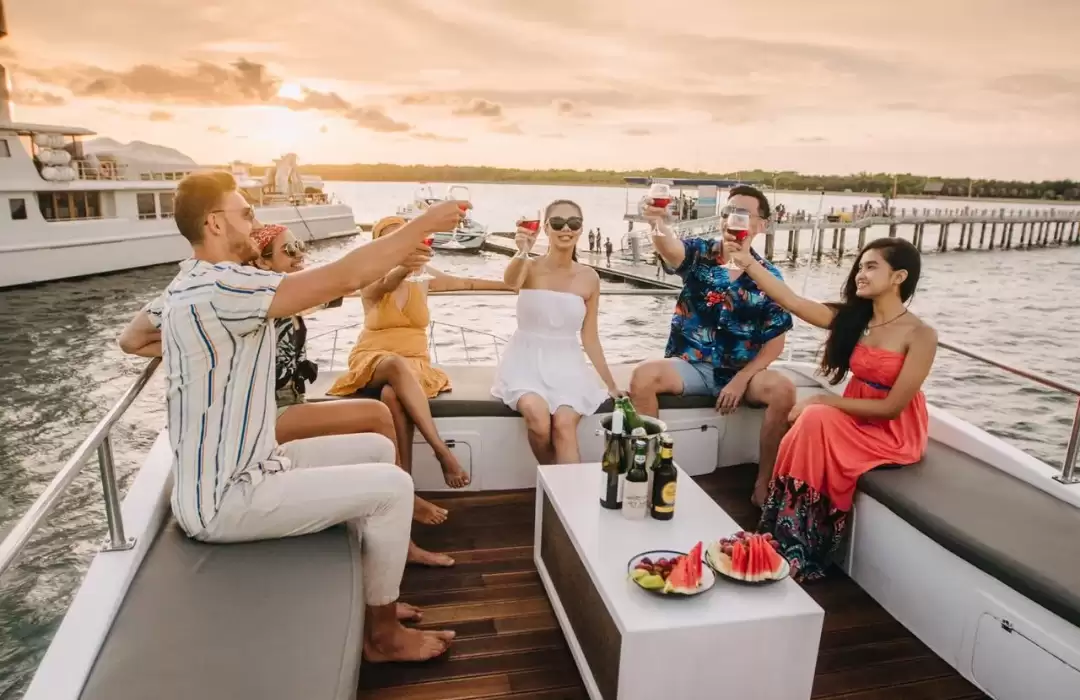 Luxury Private Yacht Cruise