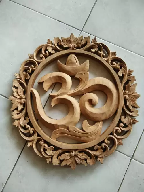 Omkara with Balinese Carving