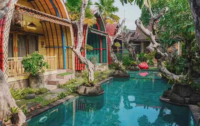 The Perfect Escape – Relax & Unwind in Villa Telagawana’s Stunning Pool