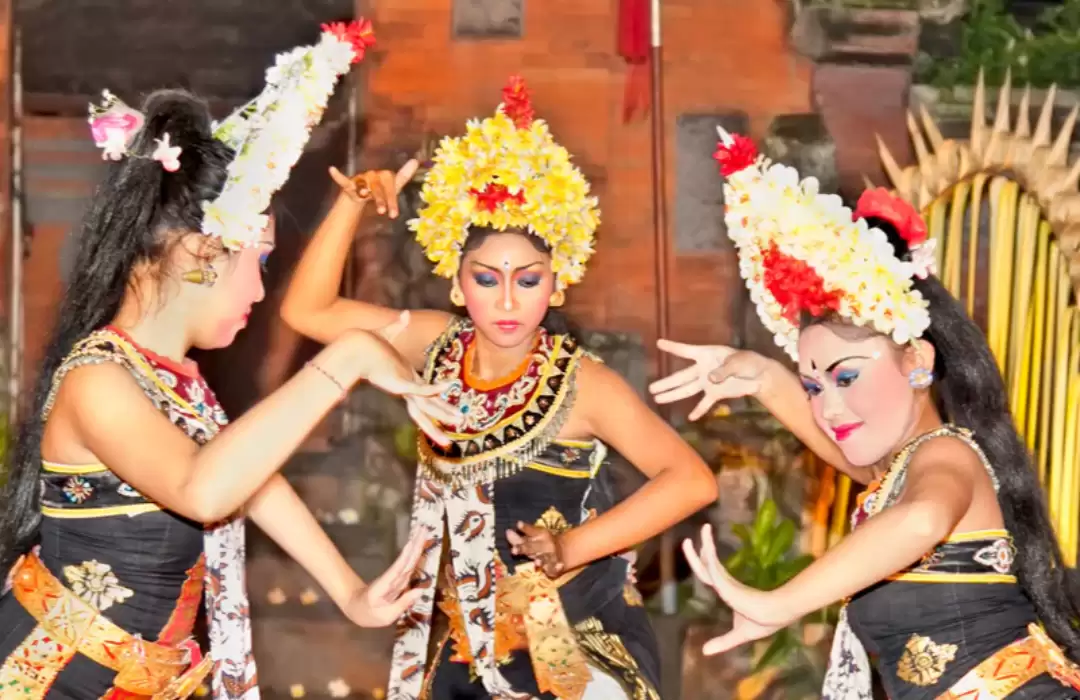 Janger Dance – A Joyful Social Dance