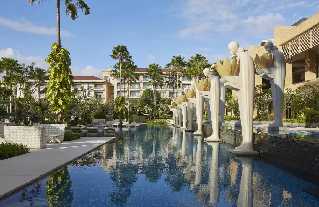The Mulia, Mulia Resort & Villas – Lavish Seaside Indulgence