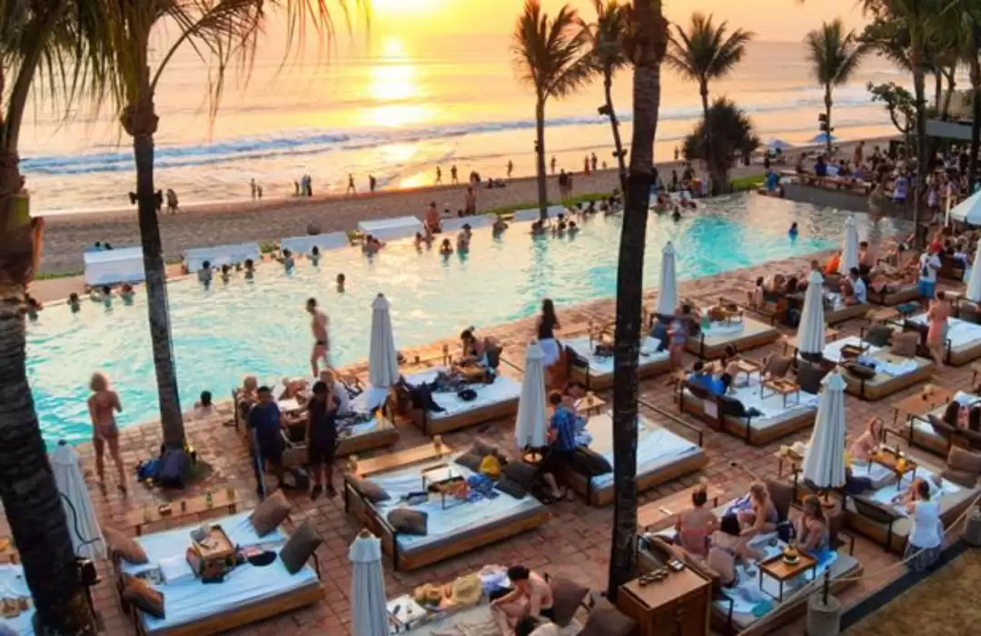 Potato Head Beach Club – The Iconic Bali Sunset Spot