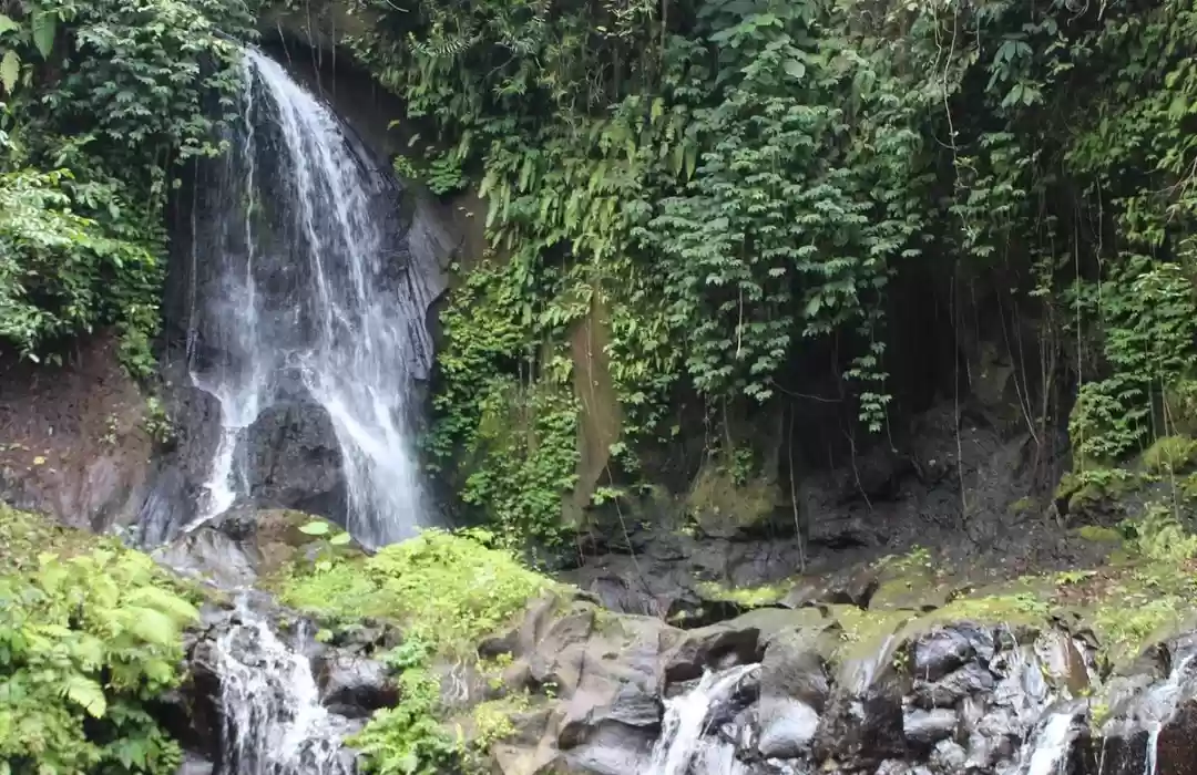 Pengibul Waterfall – A Hidden Twin Waterfall Near Ubud