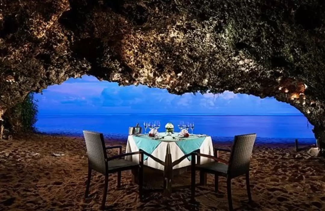 Best Romantic Dining Experiences in Bali