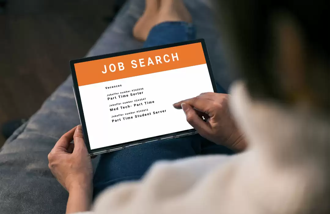 Overcoming Challenges in Recruiting for Tech and Digital Roles