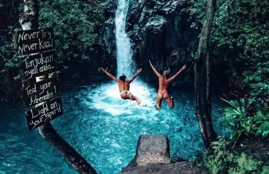 Aling-Aling Waterfall – A Thrilling Adventure