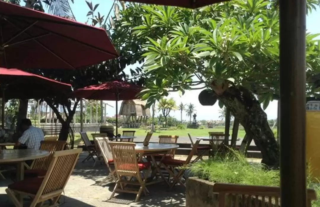 Warung D’Sawah – An Organic, Eco-Friendly Dining Experience