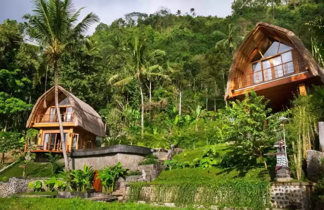 Sidemen Village – Traditional Dining with a View of Mount Agung