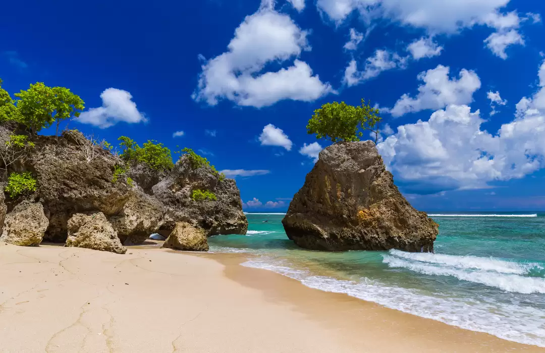 Bingin Beach – Bali’s Surfing Sanctuary with a Secluded Vibe