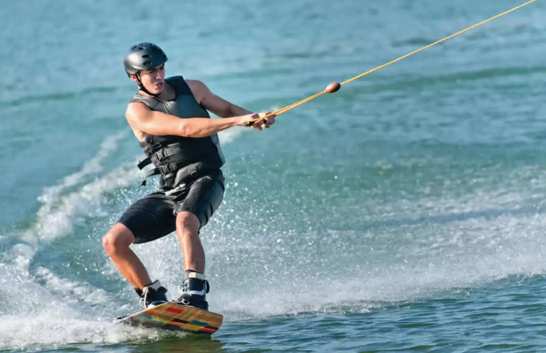 Wakeboarding and Waterskiing in Bali – Ride the Waves and Have Fun