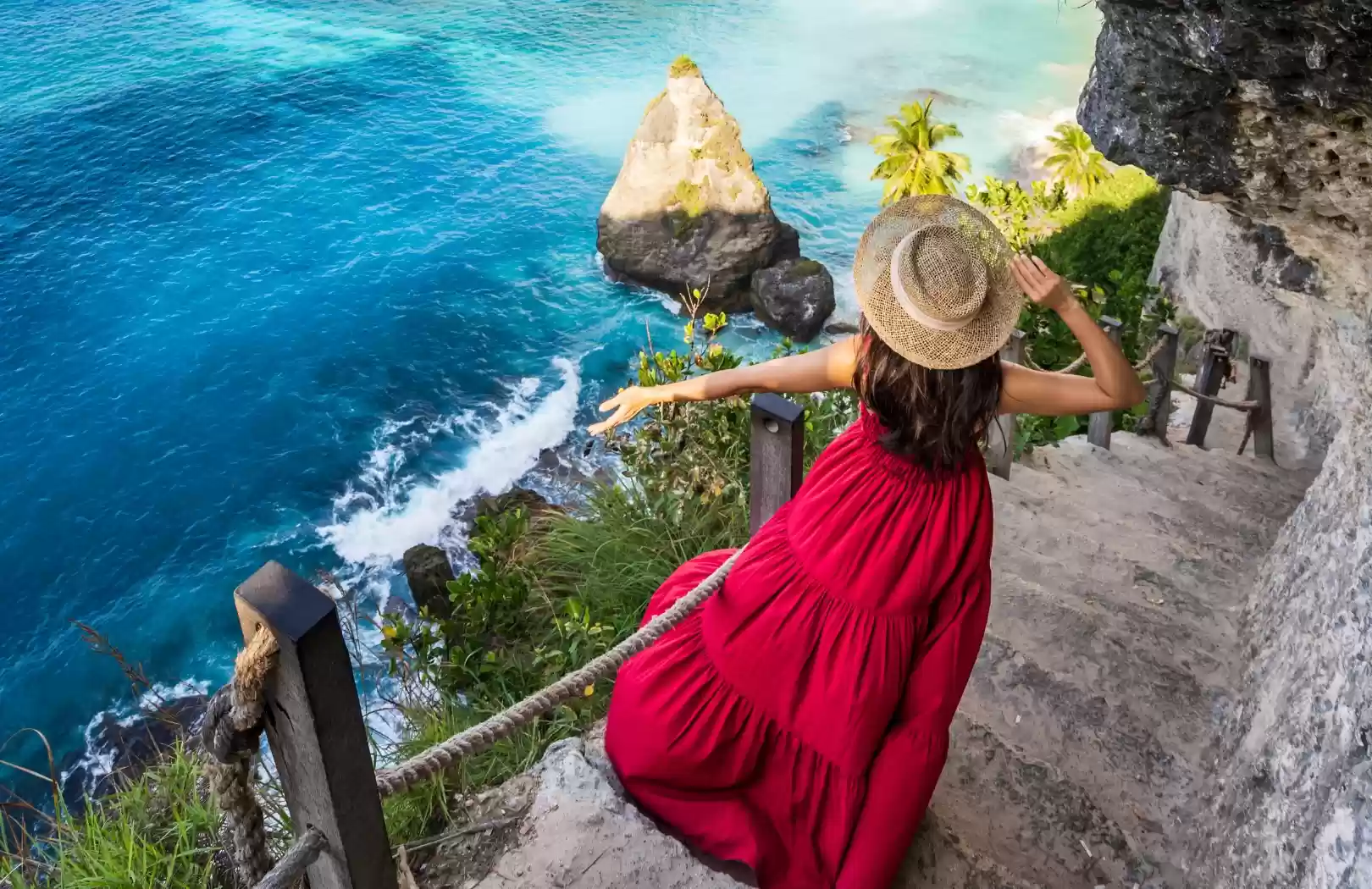 Wake Up to Paradise at Diamond Beach and Explore Nusa Penida’s Hidden East