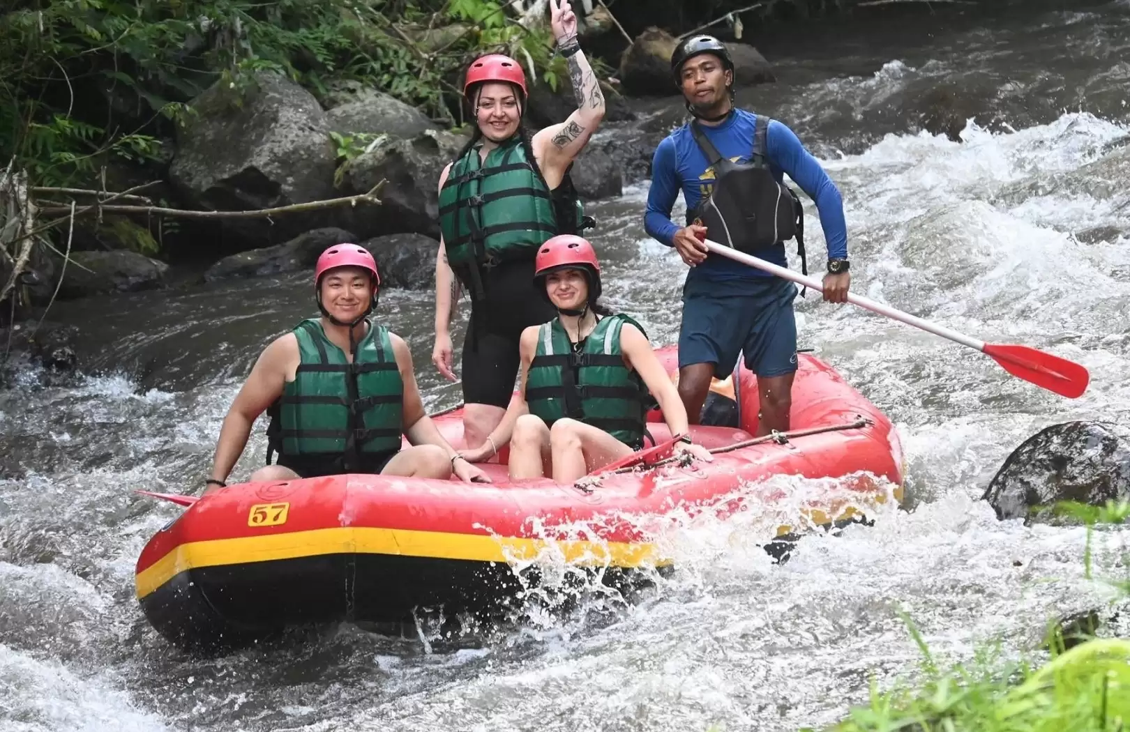 Ubud Jungle Swing and Ayung River White Water Rafting Tour