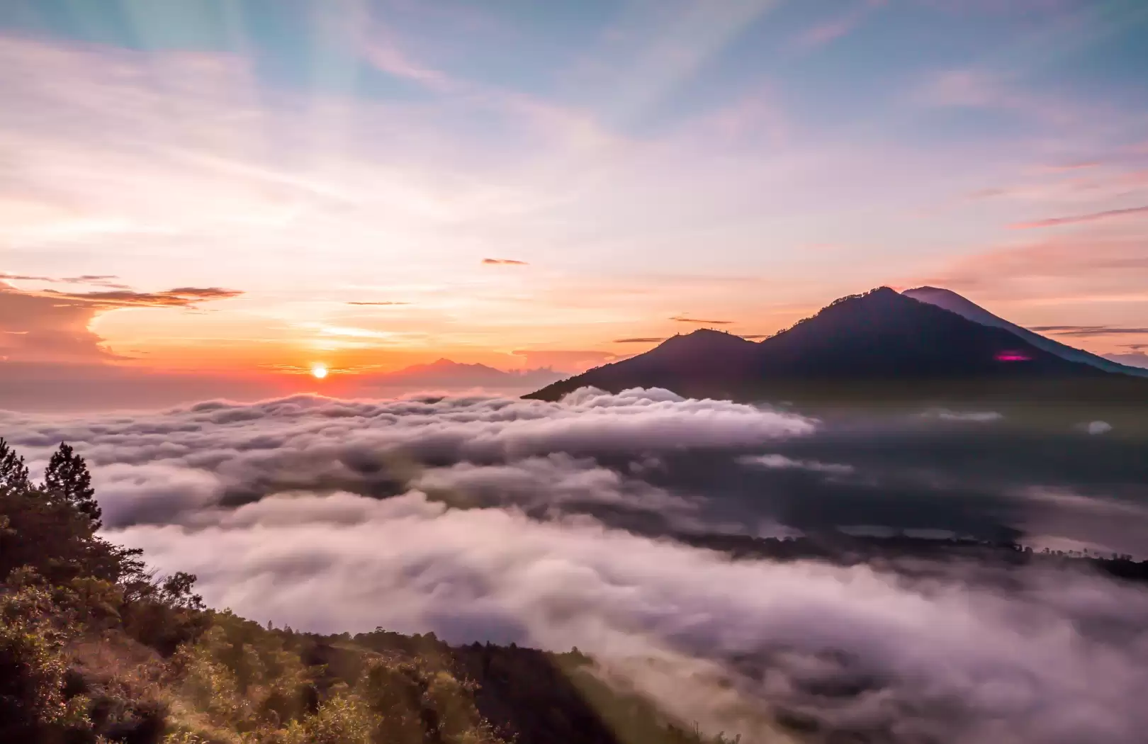 Mount Batur Sunrise Jeep and Ayung River Rafting Adventure in Ubud