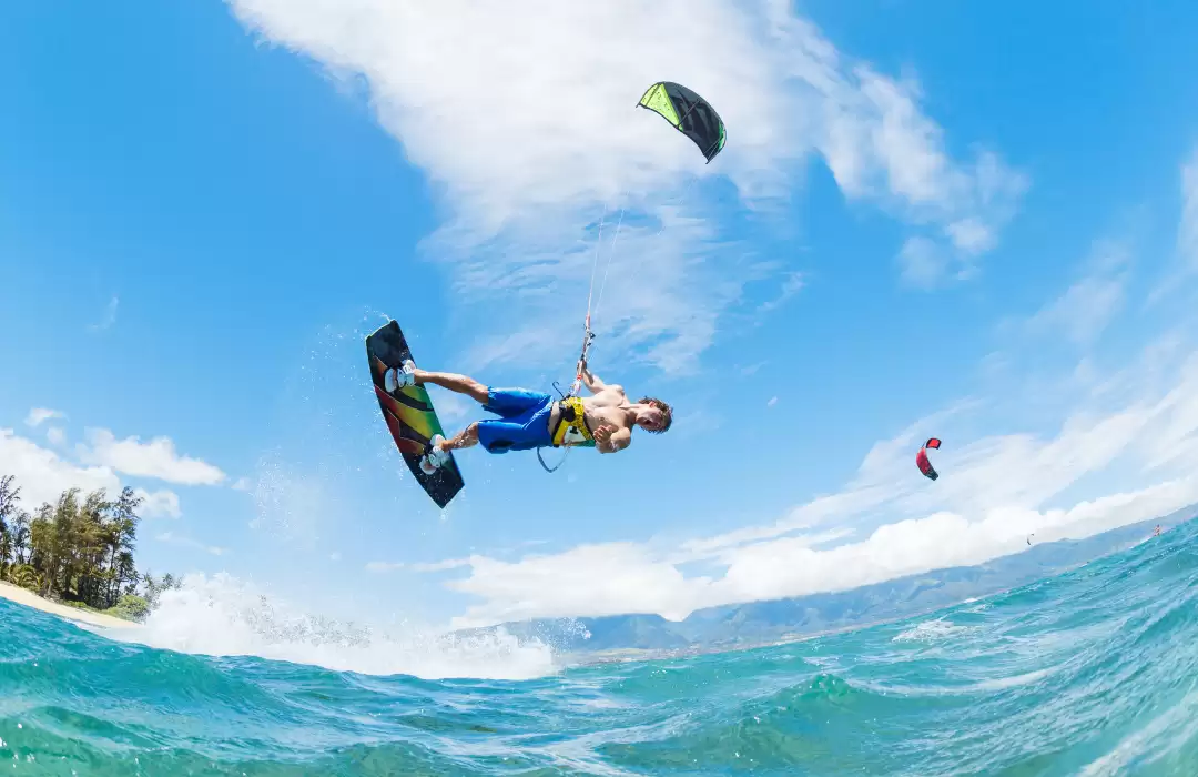 Kite Surfing in Bali – Ride the Wind and Waves for an Unforgettable Thrill