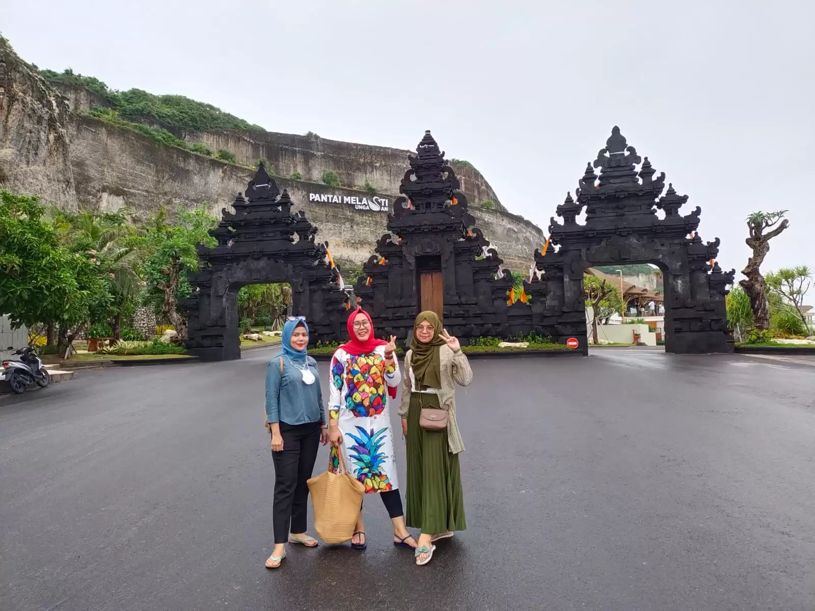 4D3N Bali Regular Tour  (MTB 401-A )