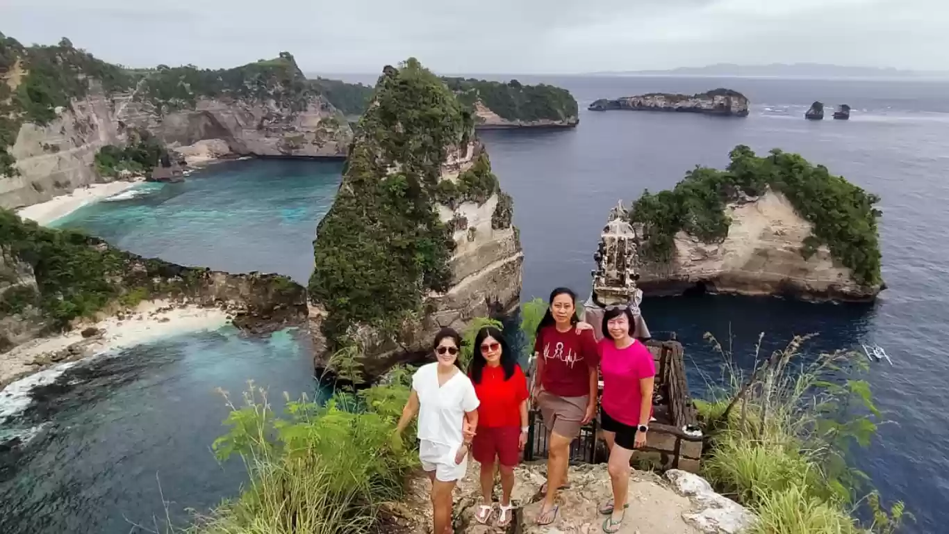 Tour Nusa Penida 2D1N + Snorkeling ( MTB-117 )