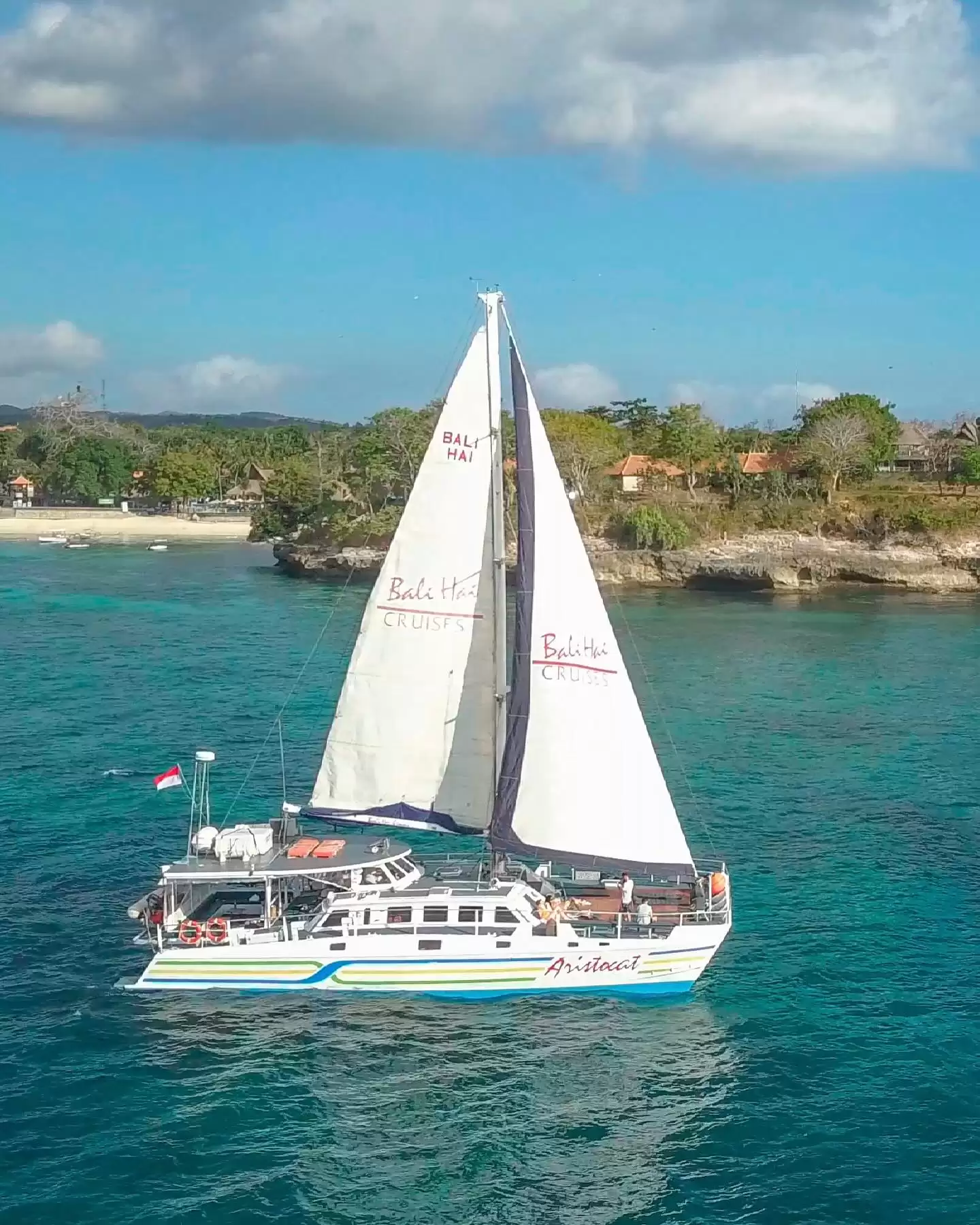 Bali Hai - Aristocat Lembongan Cruise