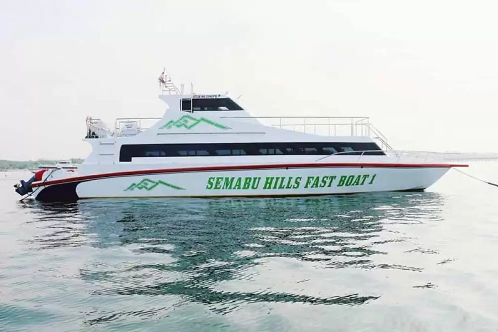 Semabu Hills Fastboat