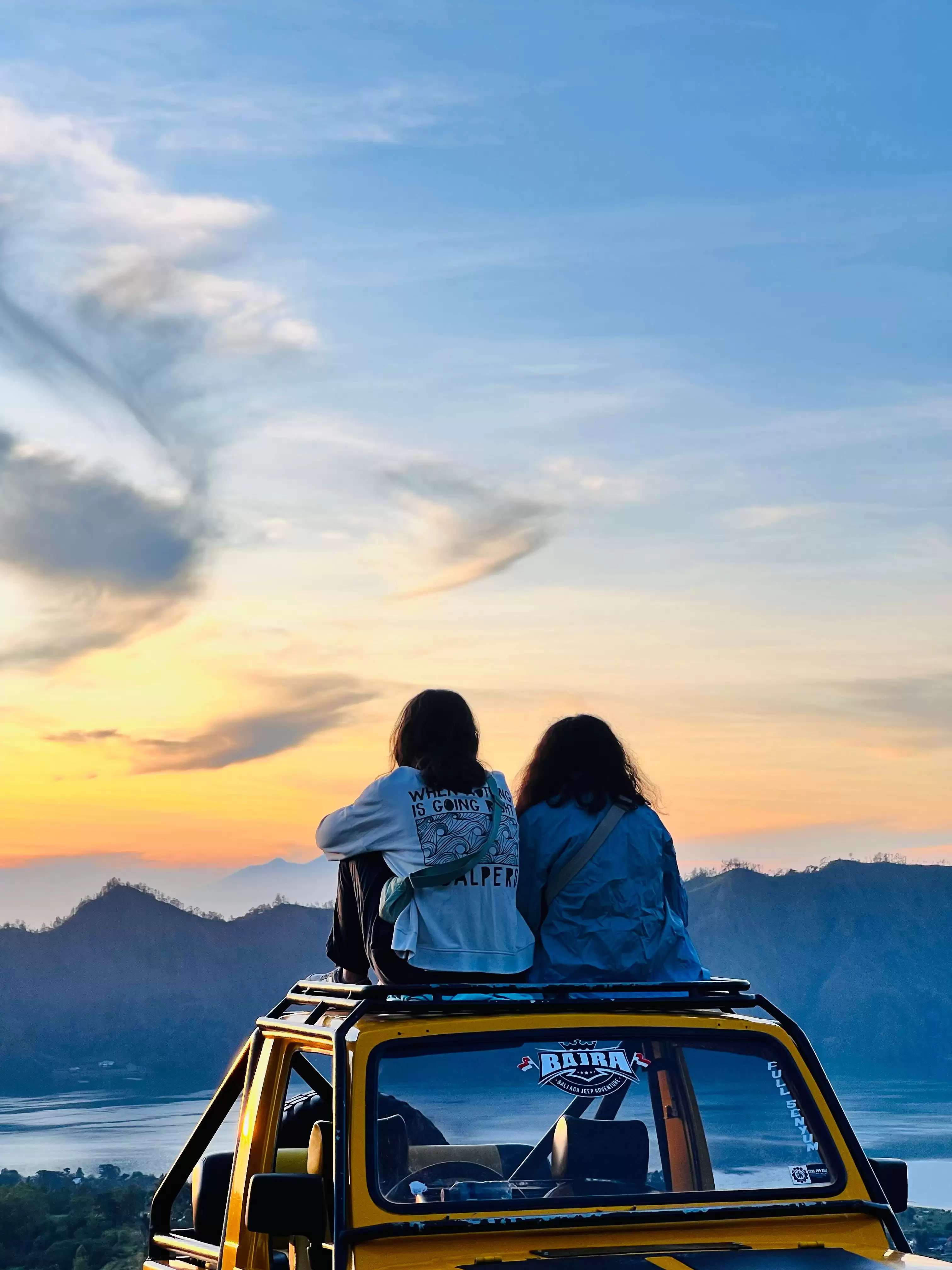 Mount Batur 4WD Sunrise Jeep Tour With Photographer