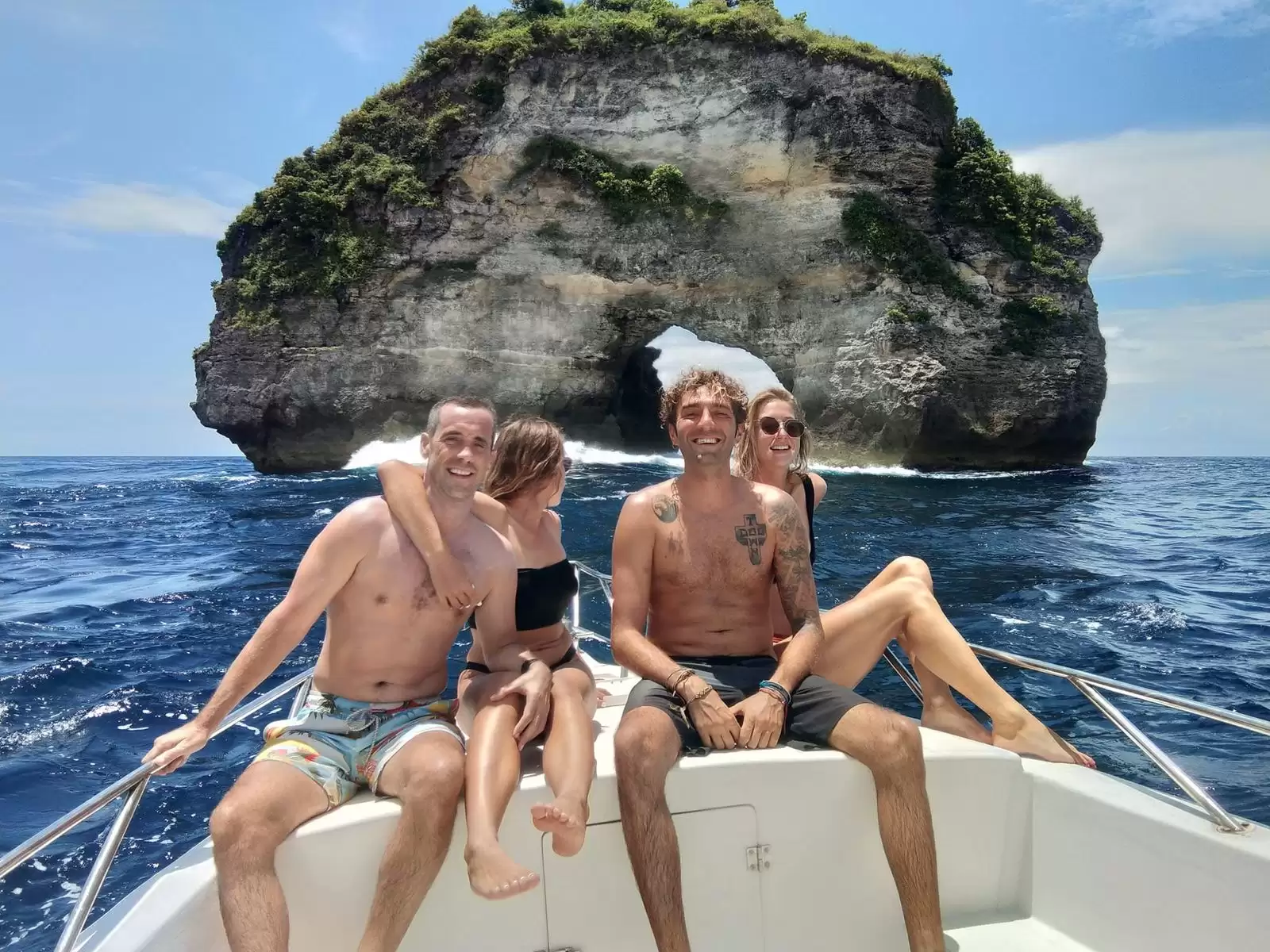 Private Snorkeling Trip with Manta Rays from Lembongan to Penida