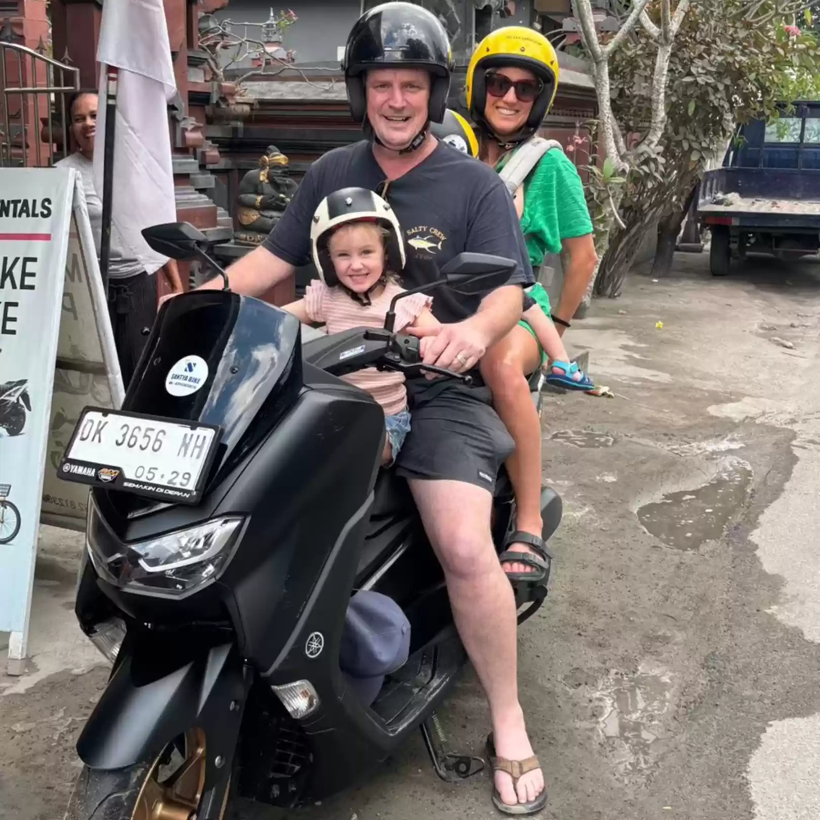 Rental Scooter NMAX 155CC on Lembongan