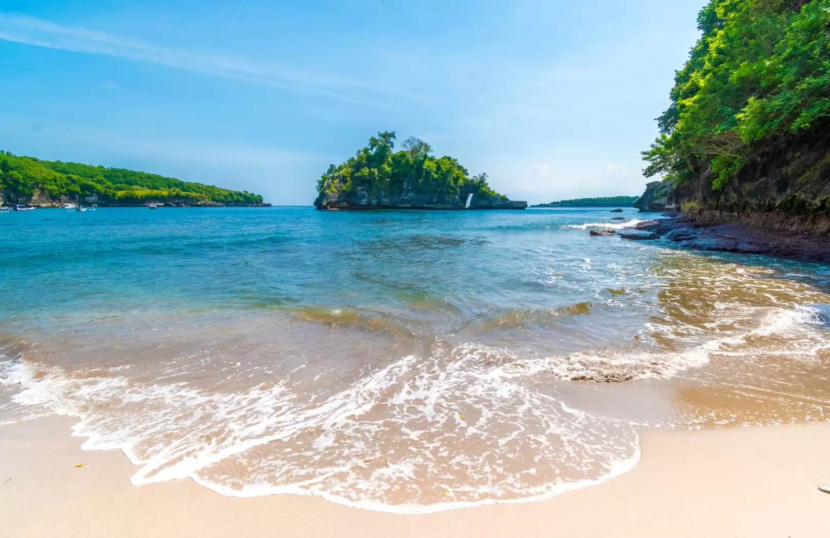 Private West Nusa Penida Day Tour