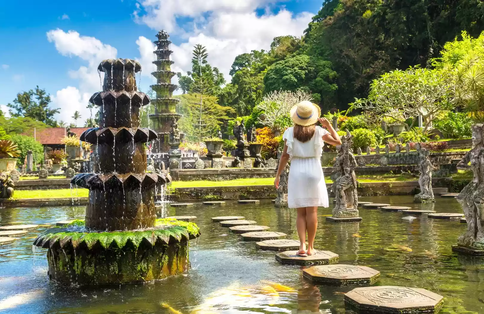 East Bali Explorer: Heaven’s Gate & Blue Lagoon Snorkeling Tour