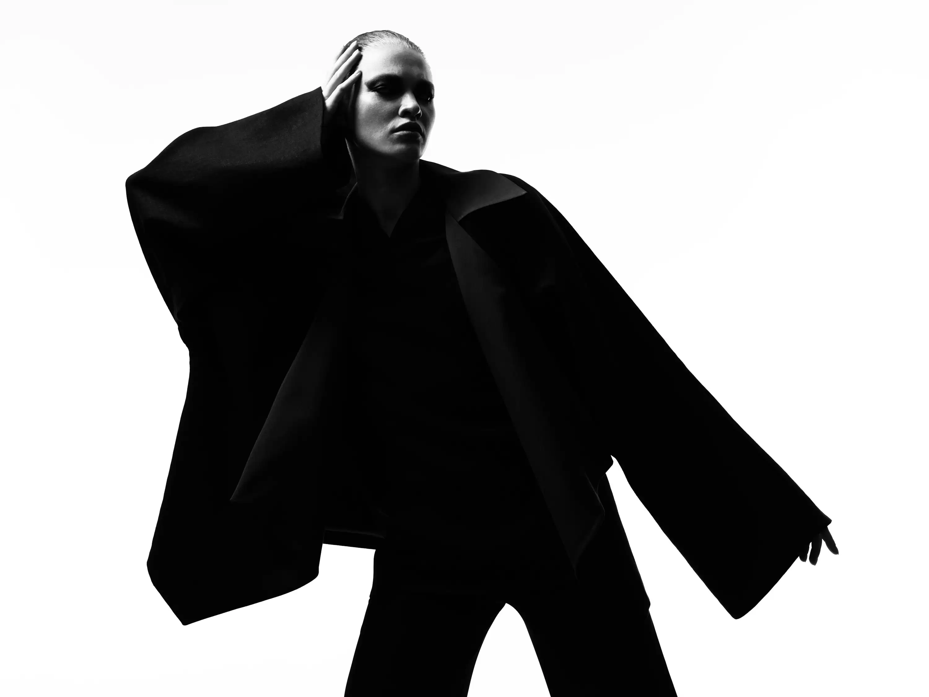 Why Moopayas Chooses Full-Grain Leather Only