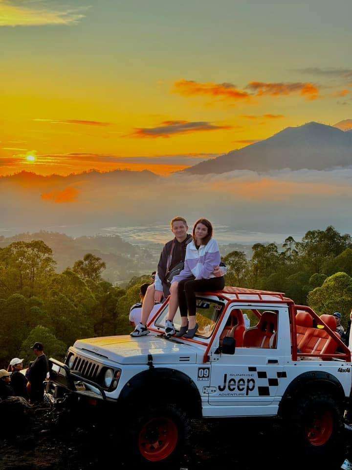 Gorilla Cave Adventure Image