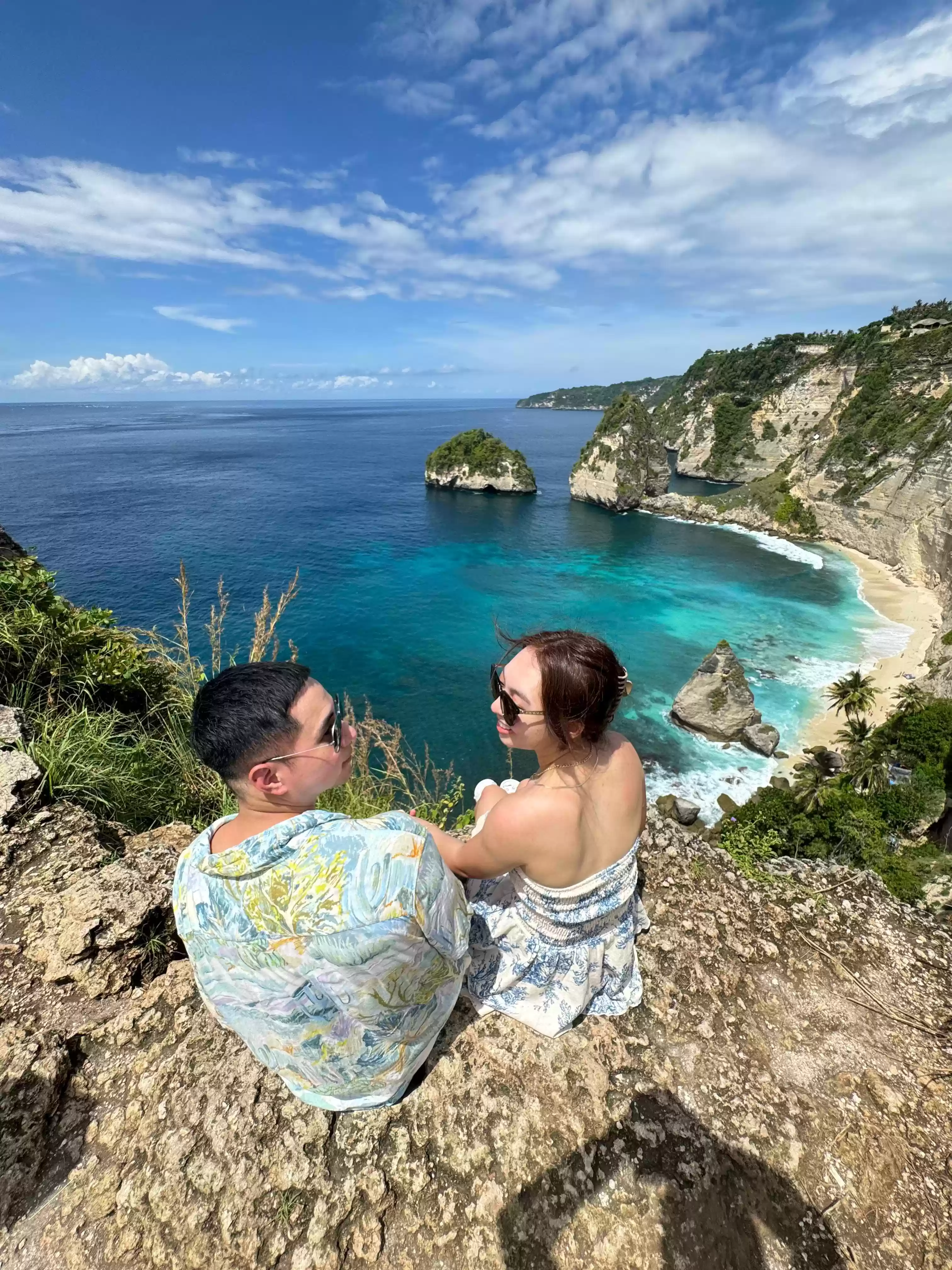6D5N Romantic Honeymoon Package with Nusa Penida Trip