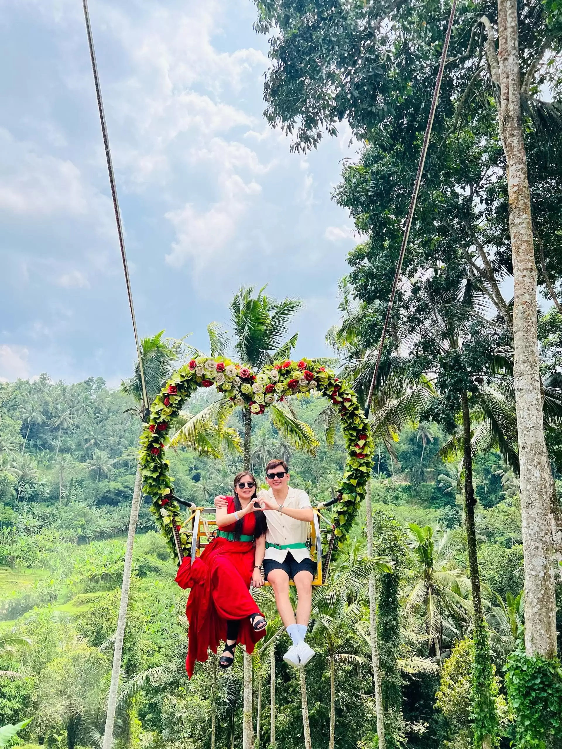 5D4N Romantic Honeymoon Package with Nusa Penida Trip