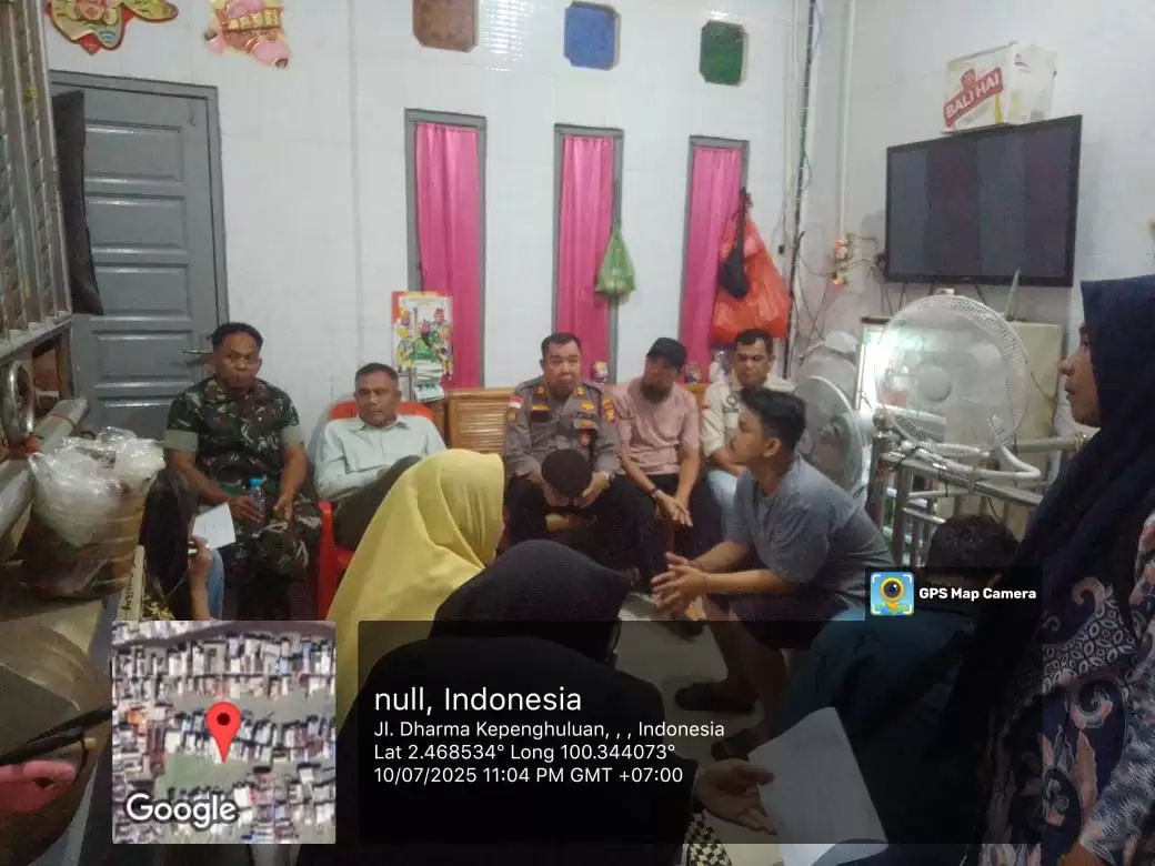 Diduga Tidak Memenuhi Standar Aturan, Family Karaoke di Somasi Warga, Kepala Satpol PP Rohil Bersama Camat Turun Tangan
