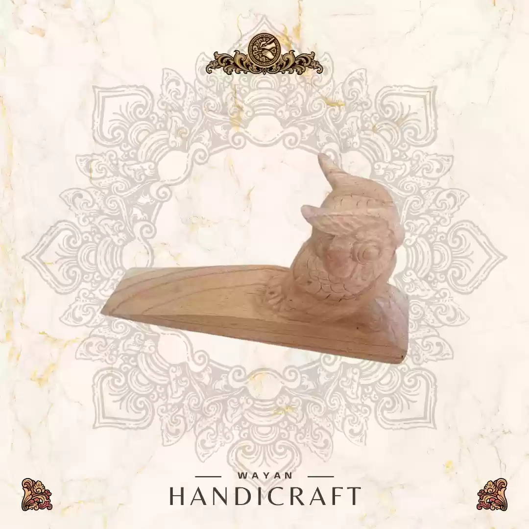 Sitting Owl Figurine