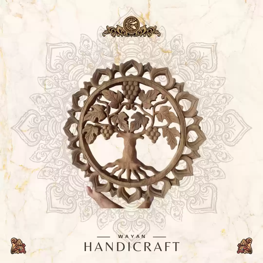 Tree Plaque with Grapes