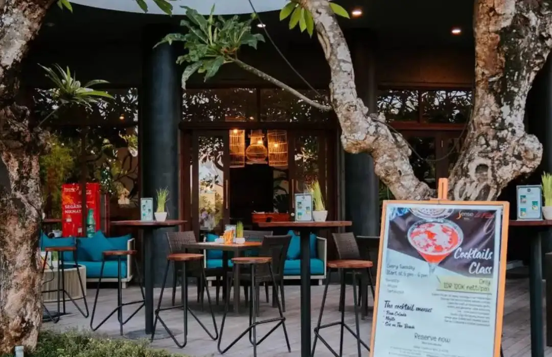 The Best Beachfront Dining in Canggu - A Culinary Tour of Bali Coastline