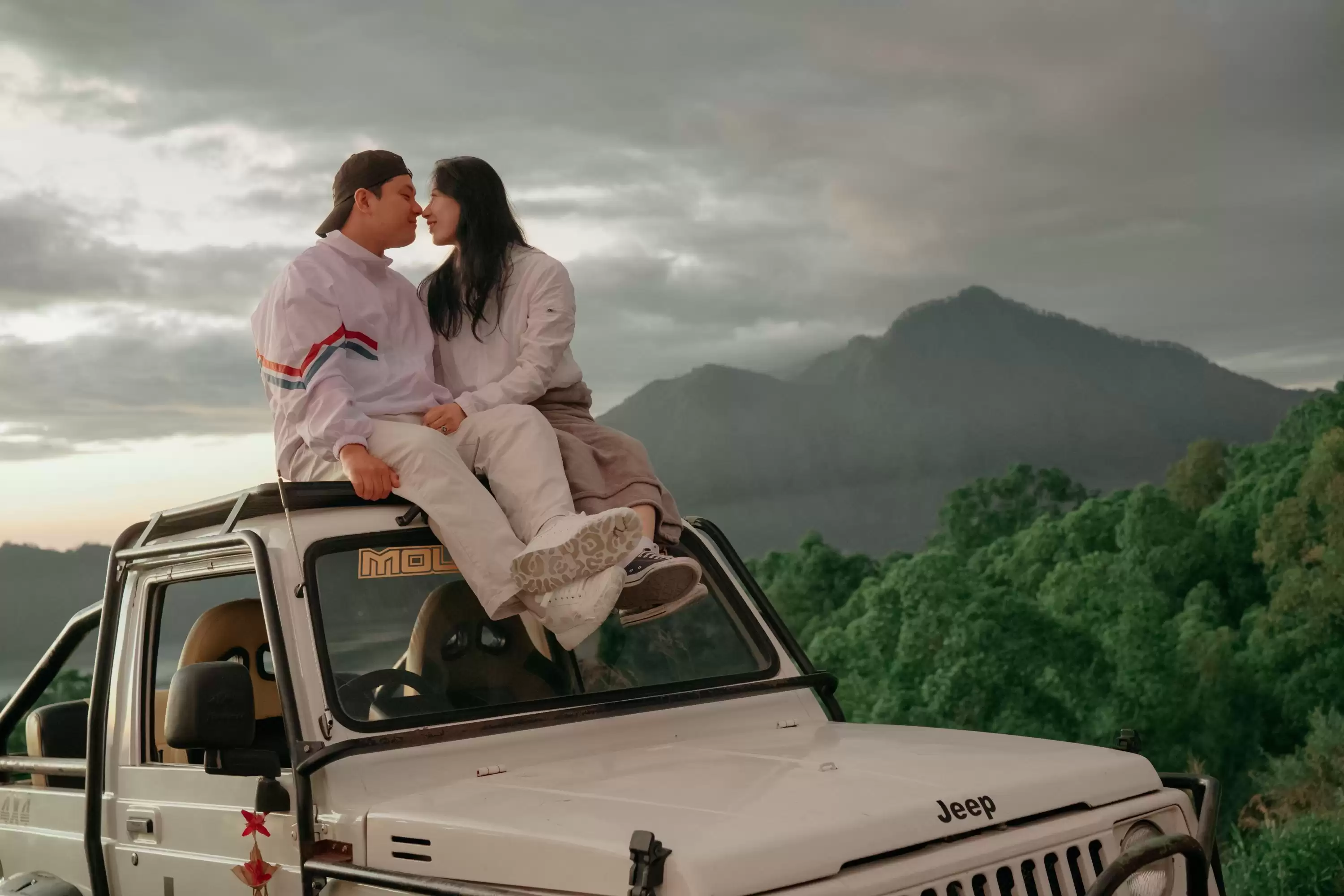 Mount Batur Jeep Sunrise + Montana Café or Paper Hill